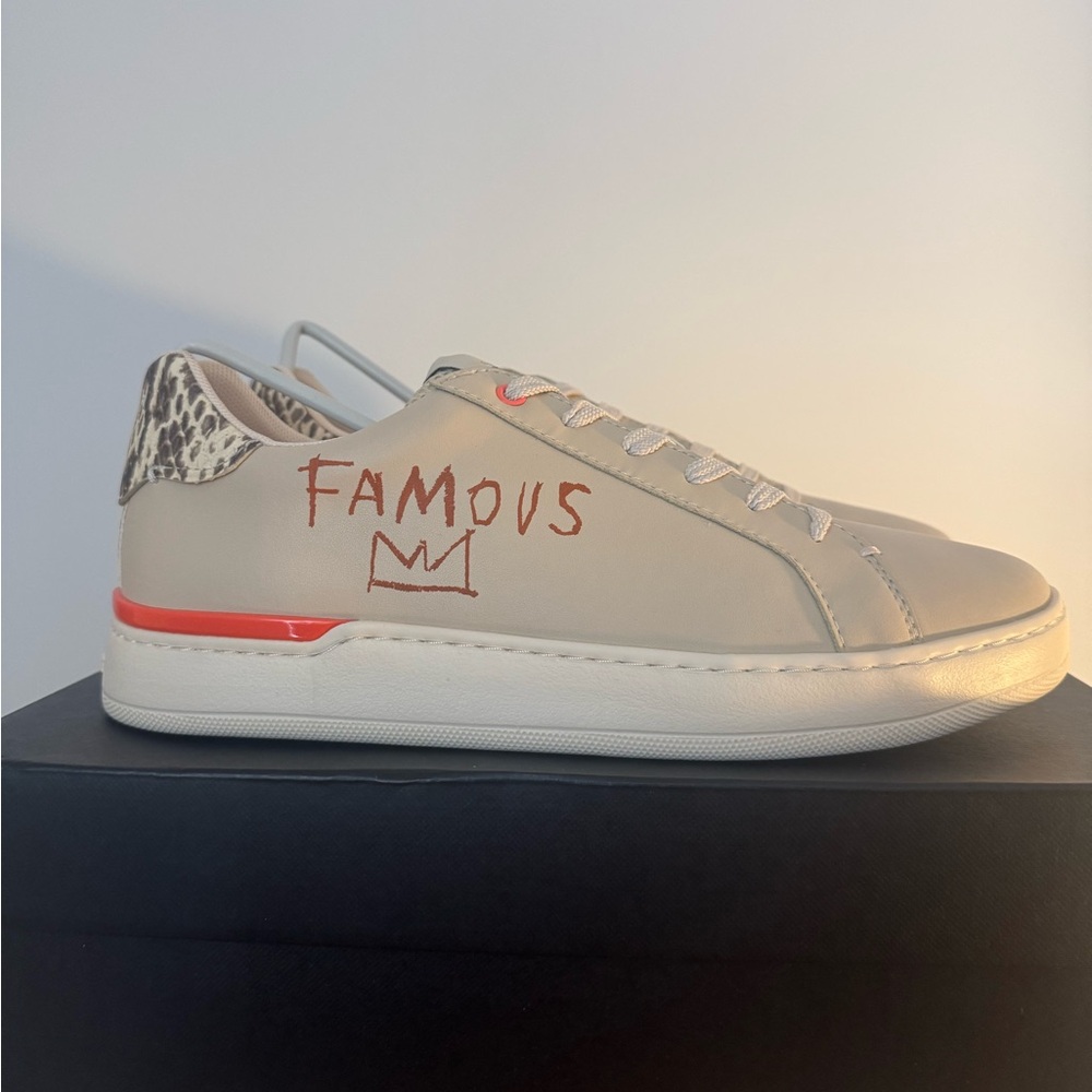 Sneakers - Picture 3 of 4